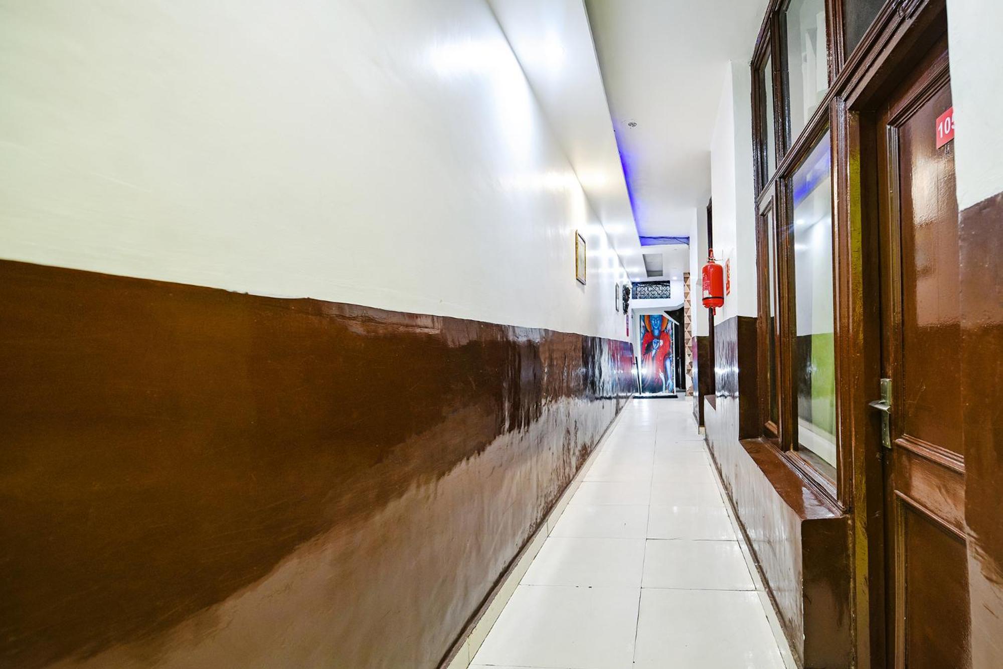 Fabexpress Diamond Sec 45 Hotel Chandigarh Ngoại thất bức ảnh