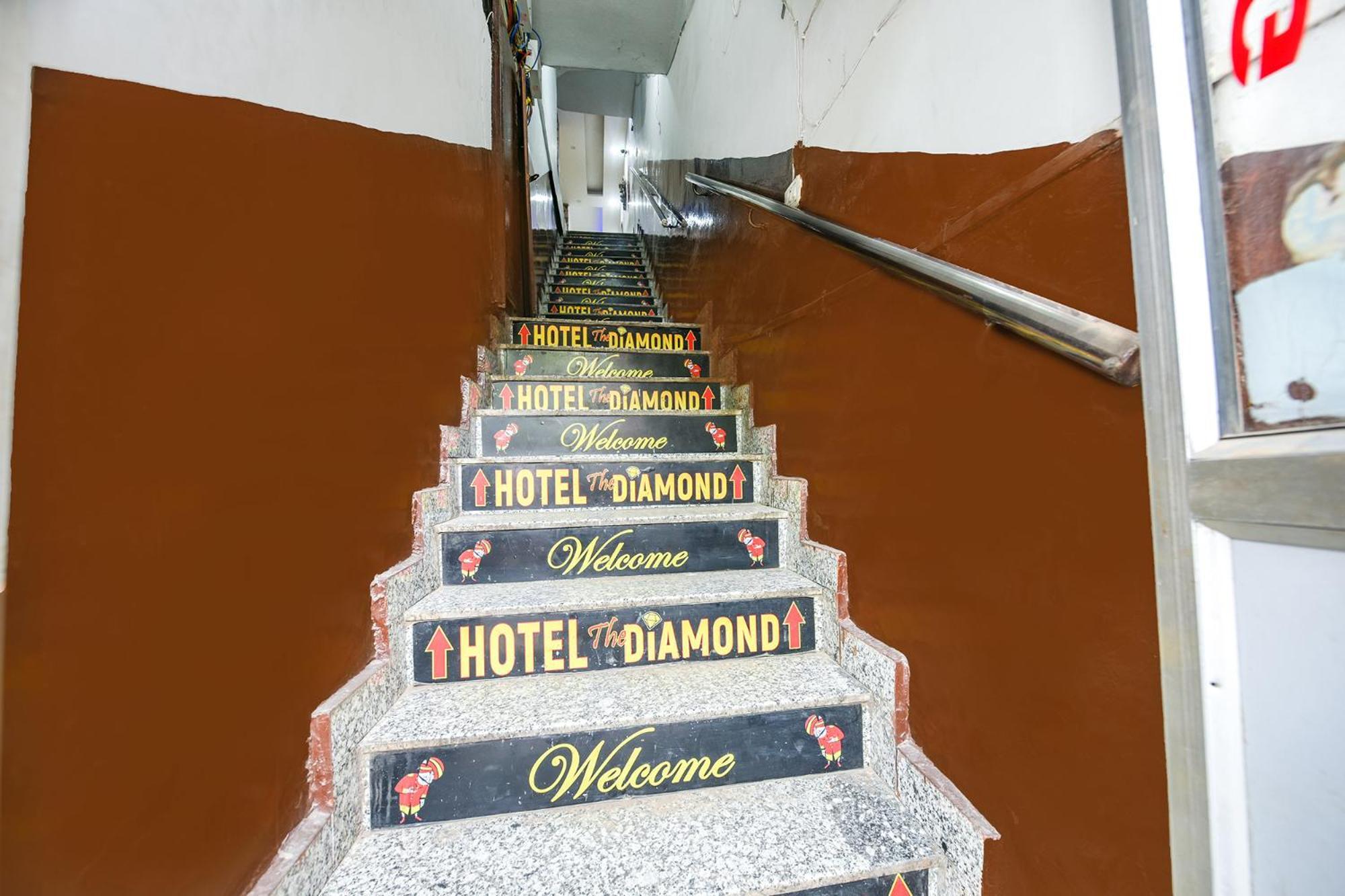 Fabexpress Diamond Sec 45 Hotel Chandigarh Ngoại thất bức ảnh