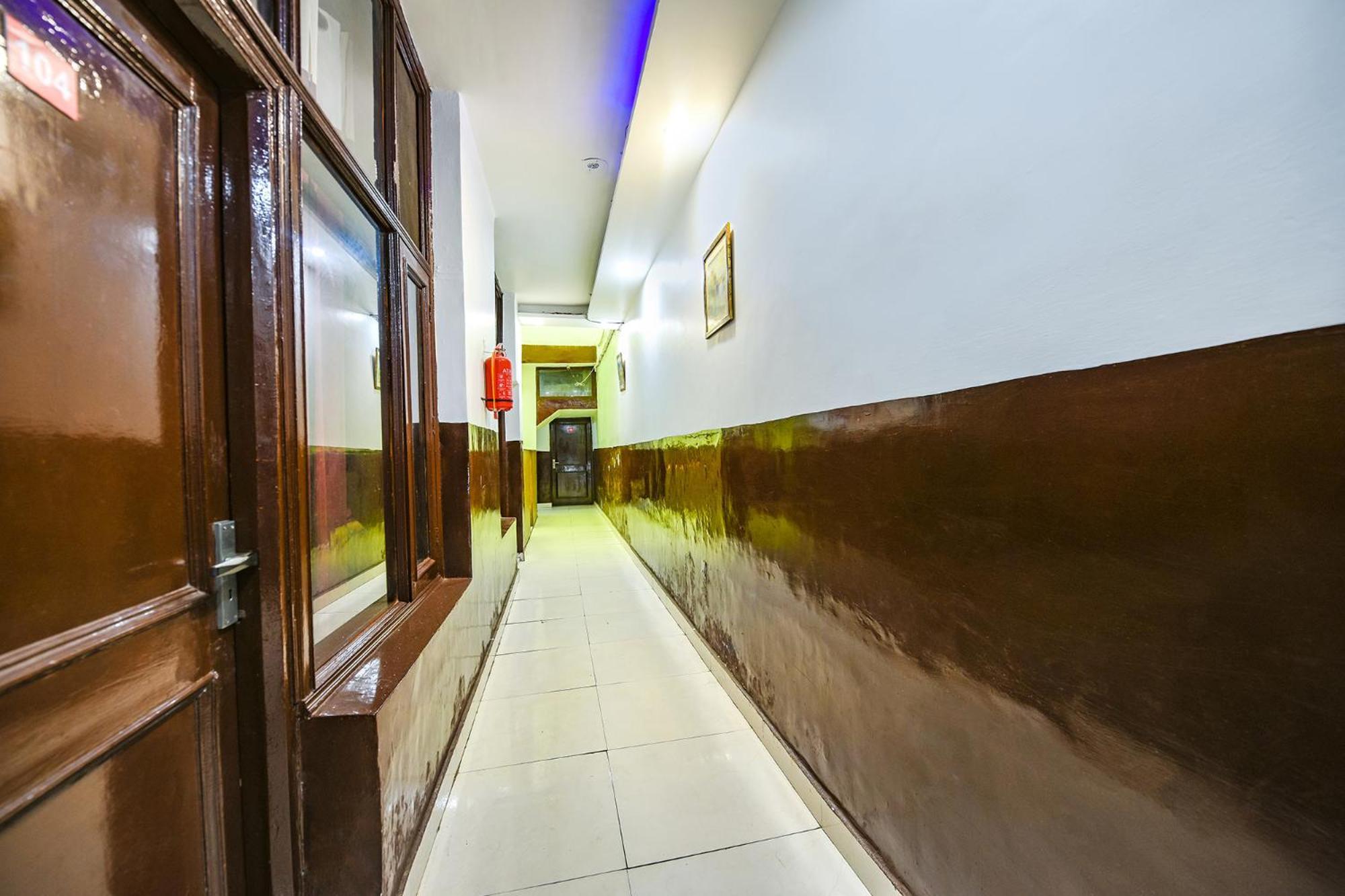 Fabexpress Diamond Sec 45 Hotel Chandigarh Ngoại thất bức ảnh